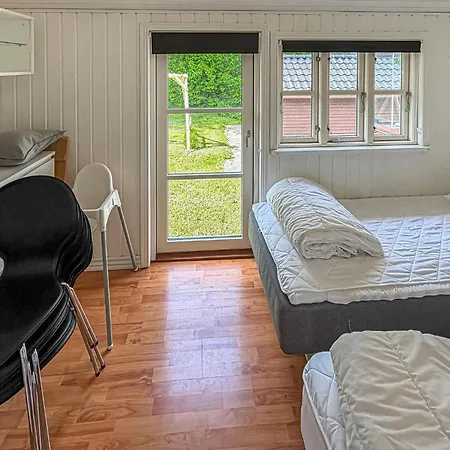 Feriehus 3 Bedroom Awesome In *